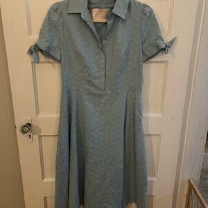 Gal Meets Glam blue dress